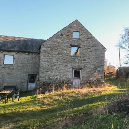 Wyndell Cruck Cottage-2